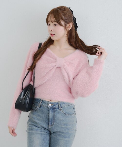 continuer de NICE CLAUP(コンティニューデナイスクラップ)の「リボン+キャミセットニット(ニット/セーター・レディース・オフホワイト/ブルー/ブラウン/ピンク/ブラック・FREE)」の14枚目の写真