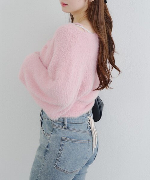 continuer de NICE CLAUP(コンティニューデナイスクラップ)の「リボン+キャミセットニット(ニット/セーター・レディース・オフホワイト/ブルー/ブラウン/ピンク/ブラック・FREE)」の18枚目の写真