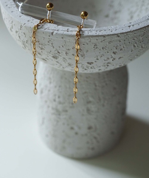 CERCA(チェルカ)の「saran jewelry/2way ミディアム デザイン チェーン ピアス/アレルギー対応(ピアス(両耳用)・レディース・シルバー/ゴールド・FREE)」の3枚目の写真