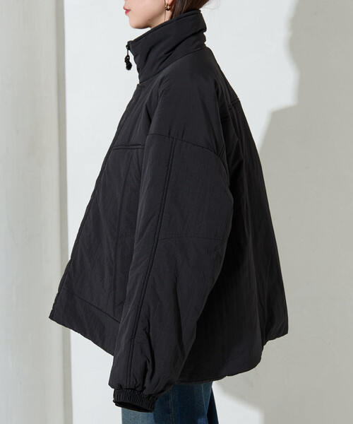 限定展開 ショート モンスター パーカー（ダウンジャケット/コート