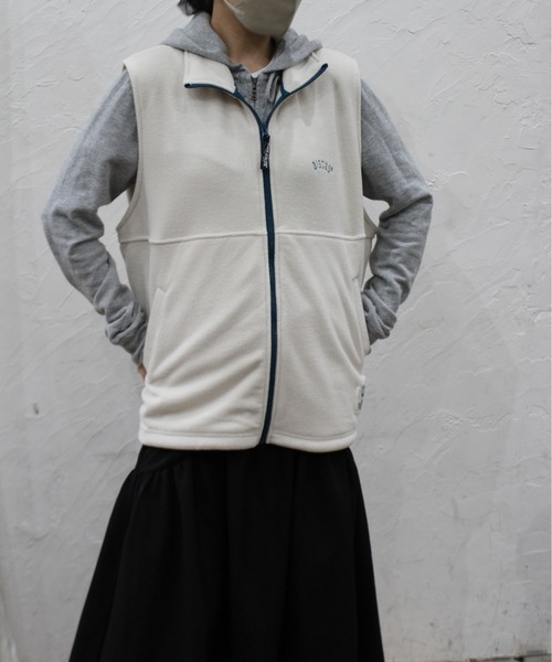 DISCUS ATHLETIC（ディスカス　アスレチック）の「【DISCUS ATHLETIC/ディスカス アスレチック】フリースフルZIPベスト（その他アウター・レディース・アイボリー/ブラック/サックスブルー/マルチ/その他・MEDIUM/LARGE）」の22枚目の写真