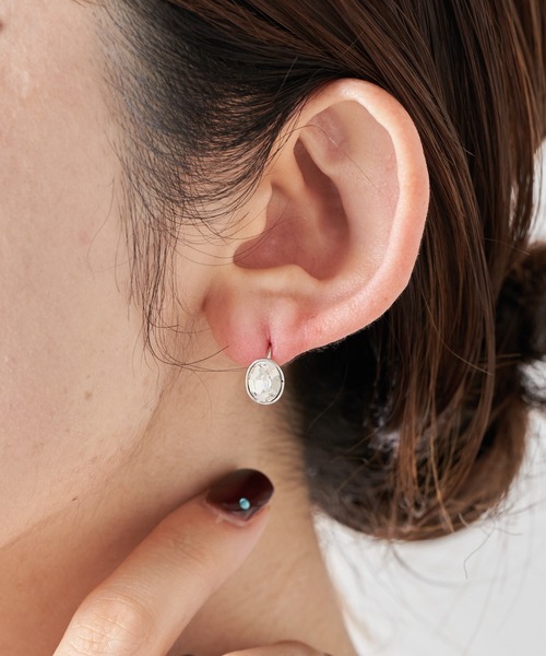 PAPILLONNER(パピヨネ)の「クリアストーンピアス(ピアス(両耳用)・レディース・シルバー/ゴールド・FREE)」の5枚目の写真