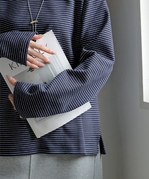 HUG.U(ハグユー)の「ボーダーカットソー(Tシャツ/カットソー・レディース・ネイビー/ブラウン/ホワイト/ブラック/グレー・FREE)」の13枚目の写真