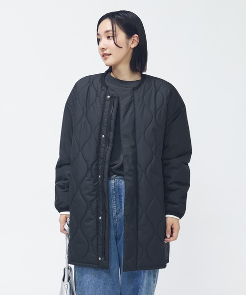 adidas(アディダス)の「アディダス adidas 中わた入りキルティング ルーズフィット ジャケット(ダウンジャケット/コート・レディース・ブラック/オリーブ/オフホワイト・M/L/S/XL)」の1枚目の写真