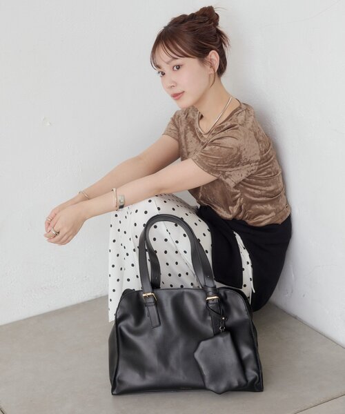 mystic(ミスティック)の「《A4も入る◎/ポーチ付き 》【@sktnnm企画】ステッチラインボストンBAG(ボストンバッグ・レディース・ブラウン/ブラック/ブラウン系その他2/ベージュ・ONE SIZE)」の9枚目の写真