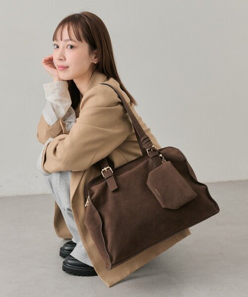 mystic(ミスティック)の「《A4も入る◎/ポーチ付き 》【@sktnnm企画】ステッチラインボストンBAG(ボストンバッグ・レディース・ブラウン/ブラック/ブラウン系その他2/ベージュ・ONE SIZE)」の5枚目の写真