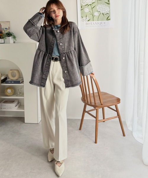 classicalelf（クラシカルエルフ）の「《daaco×クラシカルエルフコラボ》フリンジ×デニムの最強コンビ！綿100％ペプラムノーカラーデニムジャケット（デニムジャケット・レディース・ブルー/ブラック/インディゴブルー・SMALL/MEDIUM/X-LARGE/LARGE）」の16枚目の写真