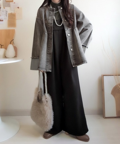 classicalelf（クラシカルエルフ）の「《daaco×クラシカルエルフコラボ》フリンジ×デニムの最強コンビ！綿100％ペプラムノーカラーデニムジャケット（デニムジャケット・レディース・ブルー/ブラック/インディゴブルー・SMALL/MEDIUM/X-LARGE/LARGE）」の5枚目の写真