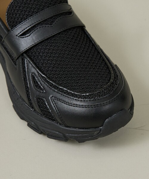 ABAHOUSE(アバハウス)の「BLACK LOAFER SNEAKERS / ブラック ローファースニーカー/ユニセックス(スニーカー・メンズ・ブラック・S/M/L)」の12枚目の写真