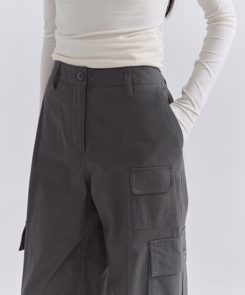 MUSINSA STANDARD WOMAN（ムシンサスタンダードウーマン）の「ウィメンズヘリンボーンワイドカーゴパンツ[グレー]（その他パンツ・レディース・その他・30/24/25/26/27/28/29）」の4枚目の写真