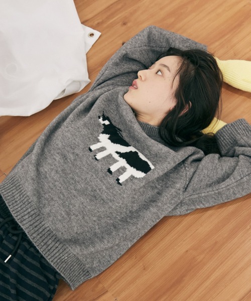 MERLOT(メルロー)の「アニマルジャガードニット(ニット/セーター・レディース・グレー/ブルー/レッド・FREE)」の2枚目の写真