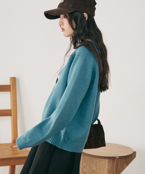 MERLOT(メルロー)の「アニマルジャガードニット(ニット/セーター・レディース・グレー/ブルー/レッド・FREE)」の6枚目の写真