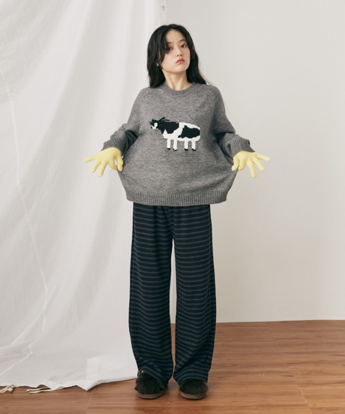 MERLOT(メルロー)の「アニマルジャガードニット(ニット/セーター・レディース・グレー/ブルー/レッド・FREE)」の4枚目の写真