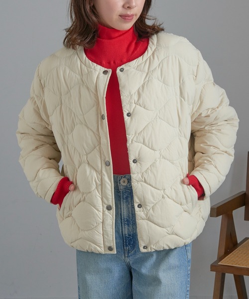 Pyrenex(ピレネックス)の「【Pyrenex】NACRE ノーカラーキルティングダウンジャケットHWY012P(ダウンジャケット/コート・レディース・ブラック/アイボリー・34/36/38/40)」の10枚目の写真