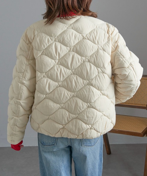 Pyrenex(ピレネックス)の「【Pyrenex】NACRE ノーカラーキルティングダウンジャケットHWY012P(ダウンジャケット/コート・レディース・ブラック/アイボリー・34/36/38/40)」の15枚目の写真