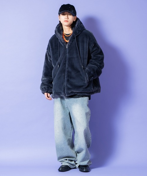 a.p.o.v.(エーピーオービー)の「a.p.o.v. 総ショートファーオーバーサイズフードブルゾンジャケット(ブルゾン・メンズ・ブラック/チャコール/モカ・ONESIZE)」の5枚目の写真