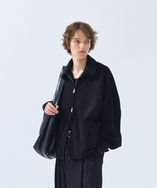 86-IRO350 ミニマルネックボタンスエードジャケット ブラック