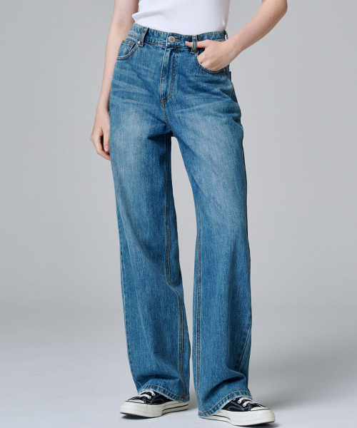 MALOUPE（マロップ）の「9143 クラシックワイドデニムパンツ (ミディアムインディゴ)（デニムパンツ・レディース・インディゴブルー・26/28/30）」の4枚目の写真