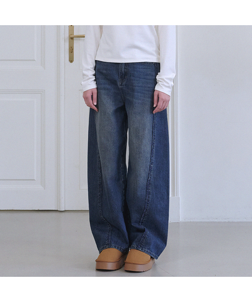 MICANE(ミケーネ)の「ブレイクフリンジラインワイドデニムパンツ(デニムパンツ・レディース・ブラック/ネイビー・LARGE/X-LARGE/XX-LARGE/X-SMALL/SMALL/MEDIUM)」の1枚目の写真