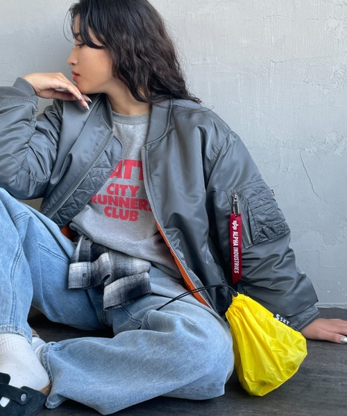 Alpha Industries（アルファインダストリーズ）の「[ALPHA/アルファ] MAｰ1 フライトミリタリージャケット（ミリタリージャケット・レディース・グレー/ブラック/オリーブ・M/L）」の2枚目の写真