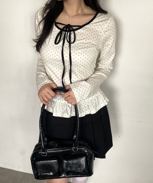 Mejoul(メジュール)の「【2026春夏新作】フロントリボン裾フリルドットロンT(Tシャツ/カットソー・レディース・ブラック/ホワイト・F)」の19枚目の写真