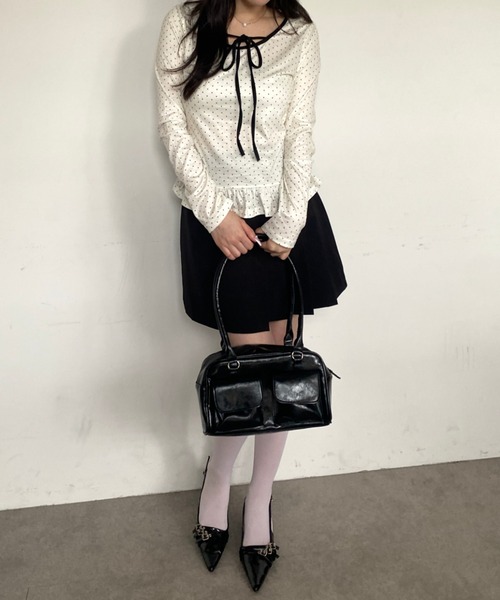 Mejoul(メジュール)の「【2026春夏新作】フロントリボン裾フリルドットロンT(Tシャツ/カットソー・レディース・ブラック/ホワイト・F)」の21枚目の写真