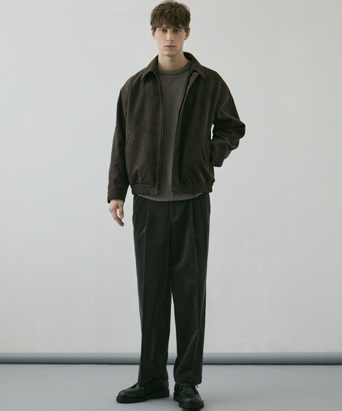 UNITED TOKYO(ユナイテッドトウキョウ)の「CASHMERE クルーネックニット(ニット/セーター・メンズ・モカ/ダークグレー・2/1)」の9枚目の写真