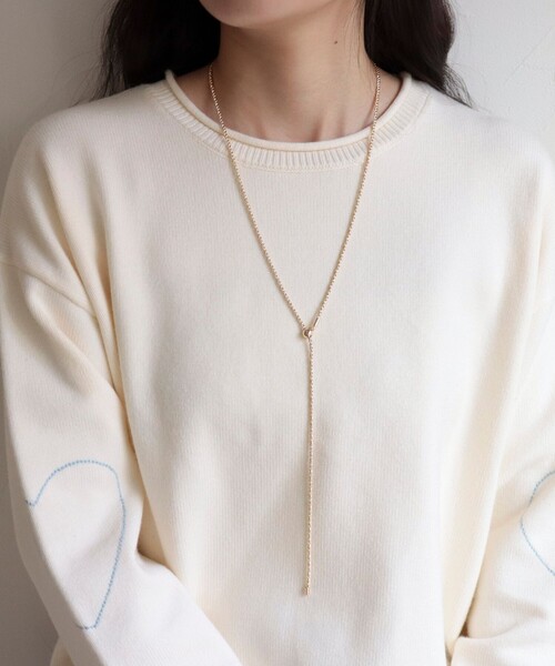 fredy emue（フレディエミュ）の「ねじりチェーンアジャストロングネックレス（ネックレス・レディース・シルバー/ゴールド・FREE）」の2枚目の写真