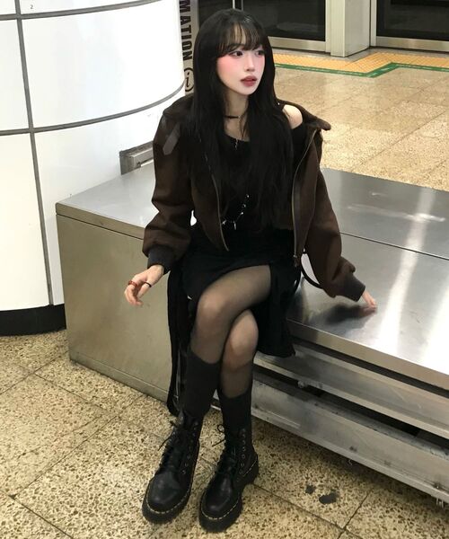 ZIZEMUSEUM(ジゼミュージアム)の「LAYERABLE BUTTON WRAP SKIRT (BLACK)(スカート・レディース・その他・OS)」の8枚目の写真
