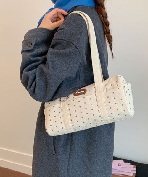 mebole(メボレ)の「Dot Muting Shoulder Bag(ショルダーバッグ・レディース・ブラウン/アイボリー/ブラック・FREE)」の4枚目の写真