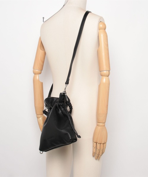 ADAM PATEK（アダムパテック）の「《ADAMPATEK》new shrink leather drawstring mini bag/レザー巾着ミニバッグ（ハンドバッグ・メンズ・ブラック・FREE）」の15枚目の写真