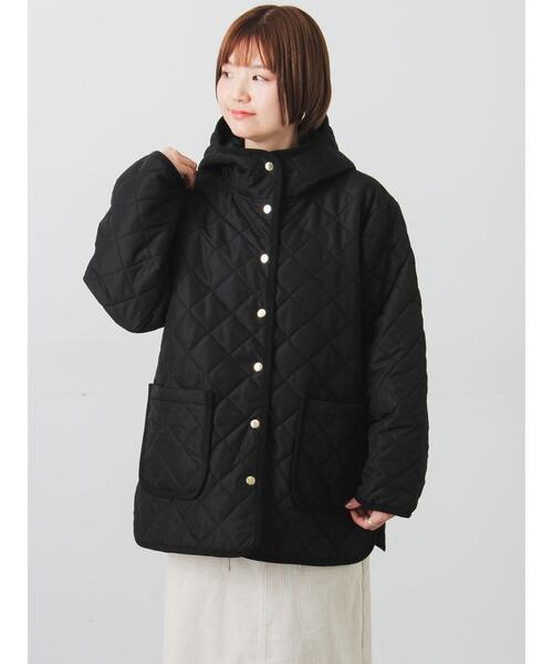 Lugnoncure（ルノンキュール）の「撥水フード付きスナップボタンリラックスキルトジャケット（その他アウター・レディース・チャコールグレー/ブラック/ベージュ・F）」の21枚目の写真