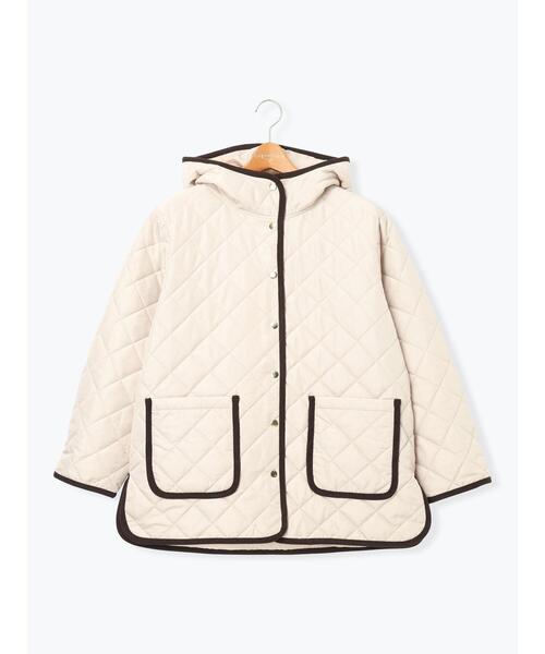 Lugnoncure（ルノンキュール）の「撥水フード付きスナップボタンリラックスキルトジャケット（その他アウター・レディース・チャコールグレー/ブラック/ベージュ・F）」の6枚目の写真