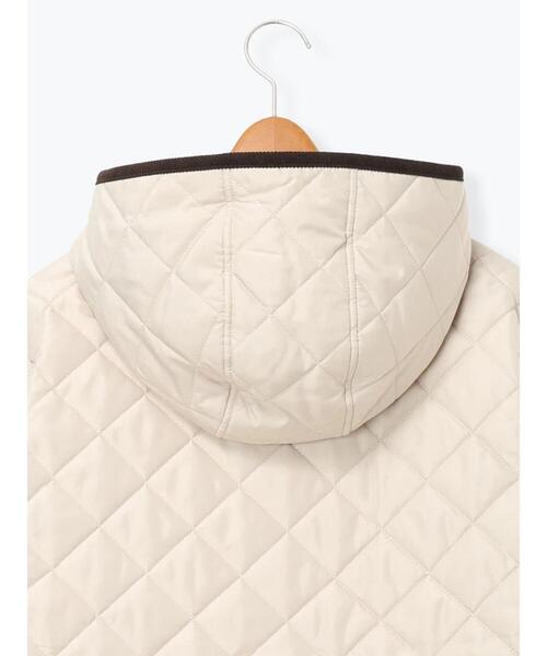 Lugnoncure（ルノンキュール）の「撥水フード付きスナップボタンリラックスキルトジャケット（その他アウター・レディース・チャコールグレー/ブラック/ベージュ・F）」の9枚目の写真