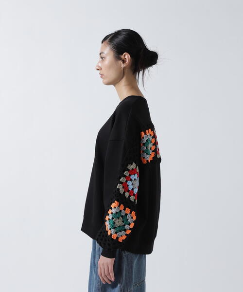 DISCOVERED(ディスカバード)の「DISCOVERED(ディスカバード) 別注 CROCHET SLEEVE SWEAT(ニット/セーター・レディース・ホワイト/ブラック・F)」の10枚目の写真