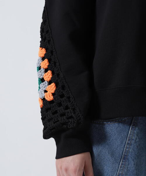 DISCOVERED(ディスカバード)の「DISCOVERED(ディスカバード) 別注 CROCHET SLEEVE SWEAT(ニット/セーター・レディース・ホワイト/ブラック・F)」の14枚目の写真