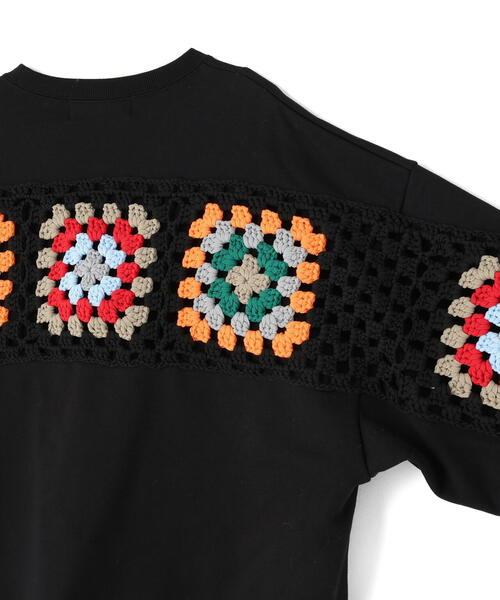 DISCOVERED(ディスカバード)の「DISCOVERED(ディスカバード) 別注 CROCHET SLEEVE SWEAT(ニット/セーター・レディース・ホワイト/ブラック・F)」の18枚目の写真