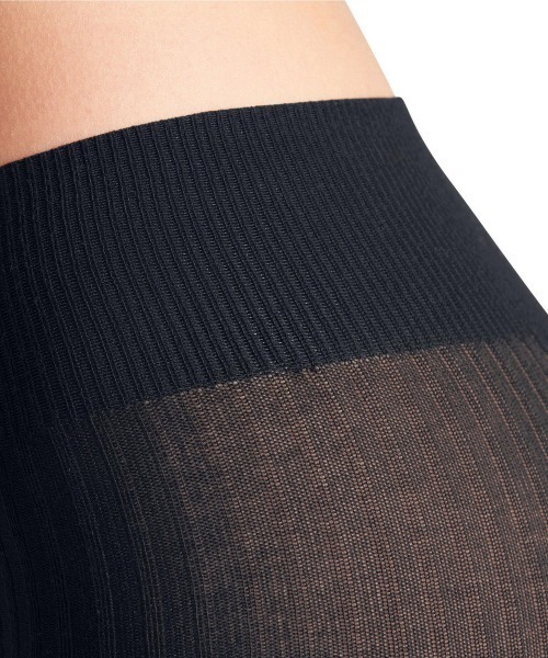Kinetics(キネティクス)の「FALKE #48490 Family Rib Tights(ファルケ #48490 ファミリー リブ タイツ)(ソックス/靴下・レディース・グレー系/ブラック/ブラウン系・ONE SIZE)」の7枚目の写真