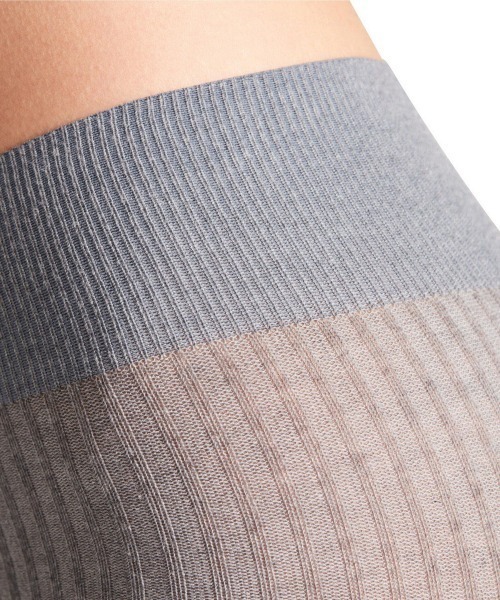 Kinetics(キネティクス)の「FALKE #48490 Family Rib Tights(ファルケ #48490 ファミリー リブ タイツ)(ソックス/靴下・レディース・グレー系/ブラック/ブラウン系・ONE SIZE)」の12枚目の写真