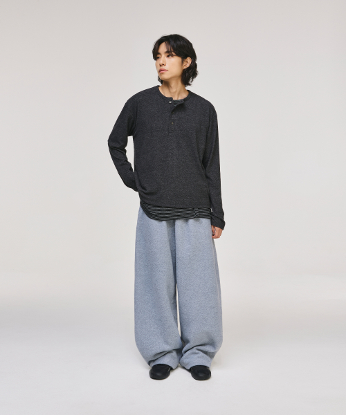 SIGNATURE（シグネチャ）の「ワイドポラポリストレーニングパンツ[グレー]（スウェットパンツ・レディース・その他・M/L）」の5枚目の写真