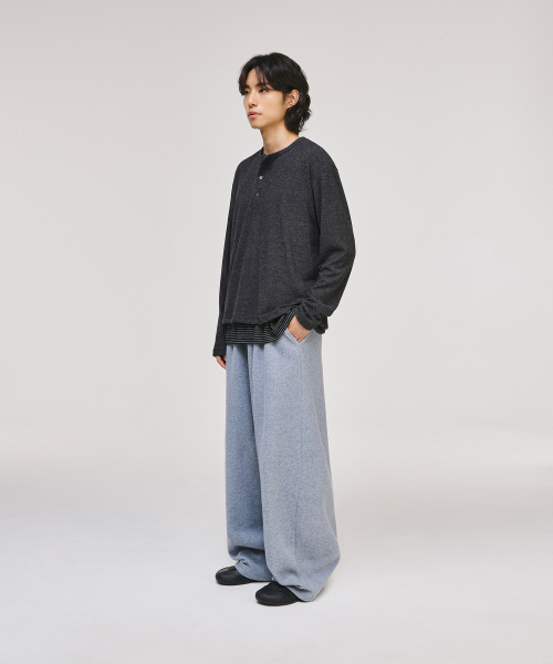 SIGNATURE（シグネチャ）の「ワイドポラポリストレーニングパンツ[グレー]（スウェットパンツ・レディース・その他・M/L）」の6枚目の写真