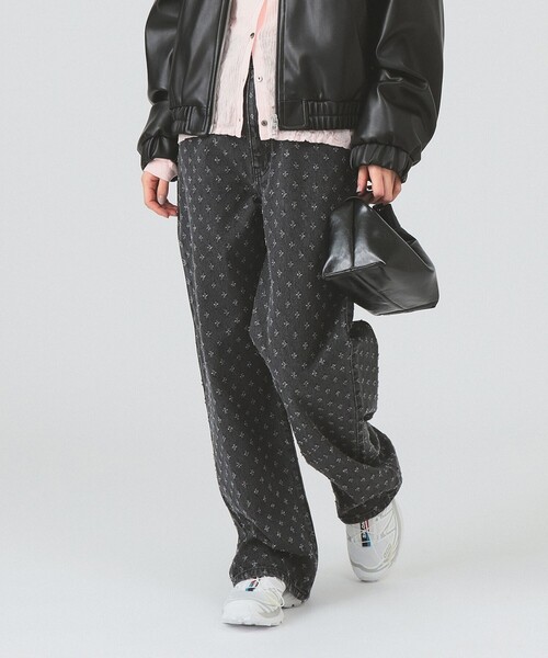 Ray BEAMS（レイビームス）の「ジャカード デニム ストレート パンツ（デニムパンツ・レディース・ブルー/グレー・0/1）」の17枚目の写真