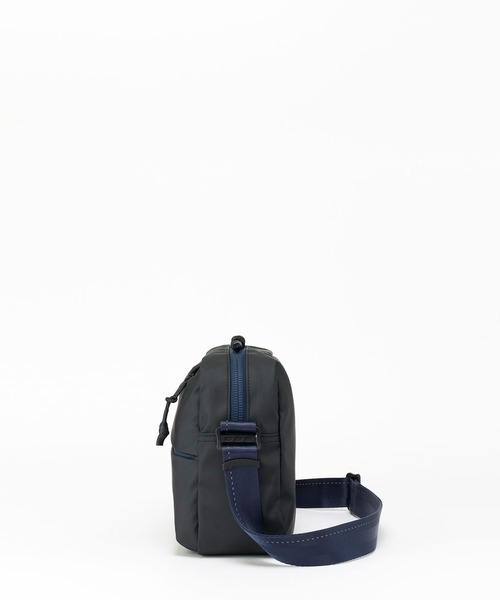 Samsonite(サムソナイト)の「サムソナイトレッド Z-ZIP クロスボディ バッグ S(ボディバッグ/ウエストポーチ・メンズ・ブラック/ブラック×ブルー・ONE SIZE)」の10枚目の写真