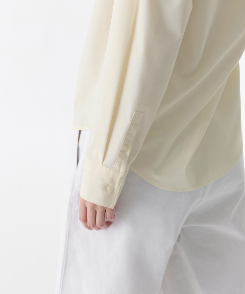 MUSINSA STANDARD WOMAN（ムシンサスタンダードウーマン）の「ウィメンズリンクルフリーシャツ [エクリュ]（シャツ/ブラウス・レディース・その他・SMALL/MEDIUM/LARGE/X-SMALL）」の4枚目の写真