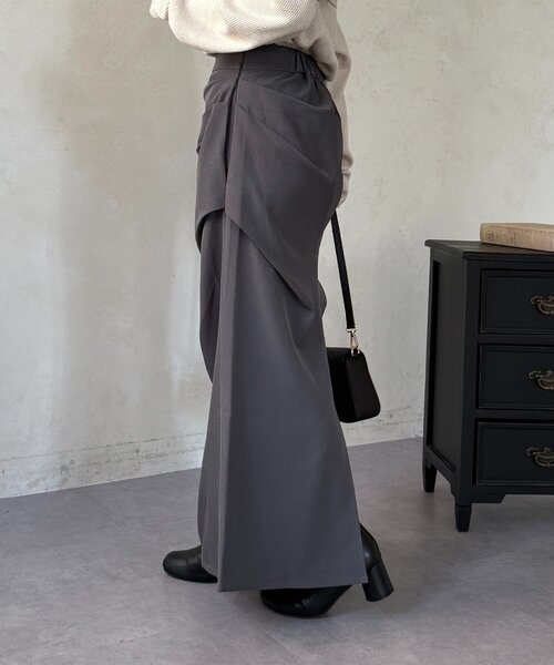 Thevon（ゼボン）の「ドレープマーメイドスカート（スカート・レディース・チャコールグレー/ブラック・M/S）」の14枚目の写真