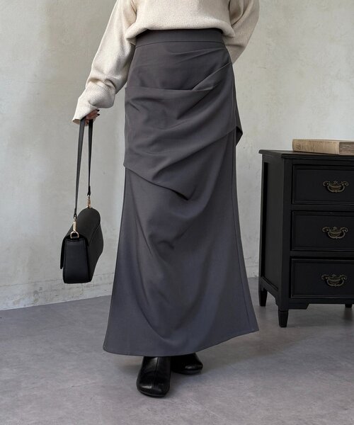 Thevon（ゼボン）の「ドレープマーメイドスカート（スカート・レディース・チャコールグレー/ブラック・M/S）」の16枚目の写真