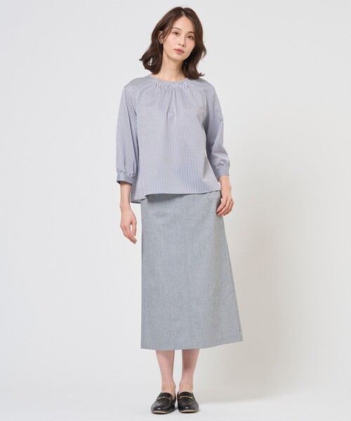 J.PRESS(ジェイプレス)の「ストライプジャカード ラウンドネック カットソー(Tシャツ/カットソー・レディース・スカイブルー系1/ネイビー系1/黄土色系1・LARGE/MEDIUM)」の4枚目の写真
