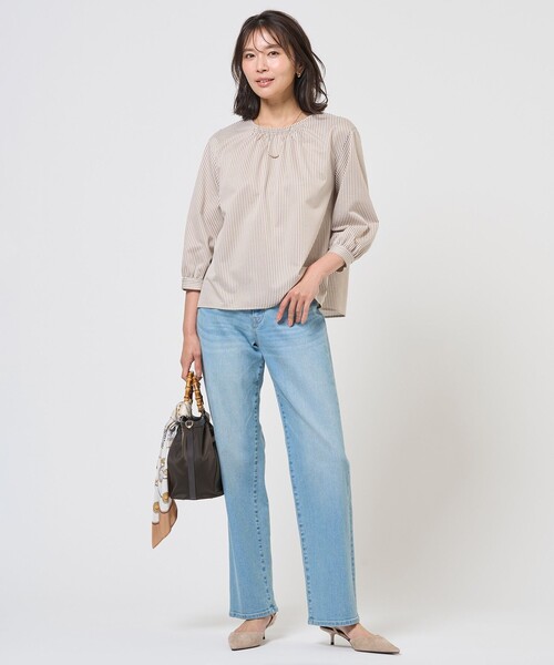 J.PRESS(ジェイプレス)の「ストライプジャカード ラウンドネック カットソー(Tシャツ/カットソー・レディース・スカイブルー系1/ネイビー系1/黄土色系1・LARGE/MEDIUM)」の8枚目の写真