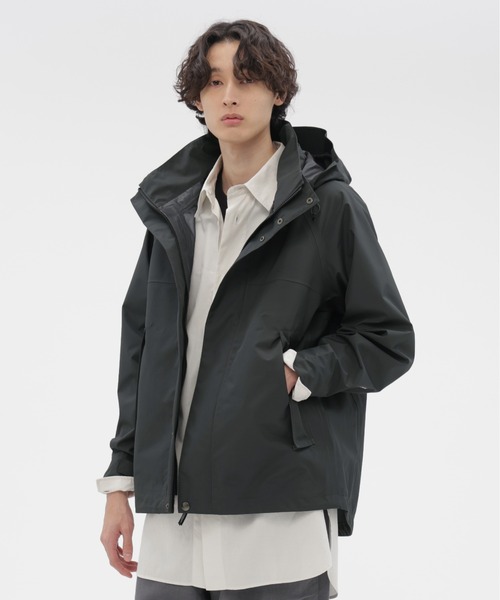 Gore-Tex RECYCKED POLYESTER POPLIN（マウンテンパーカー）｜MARGARET