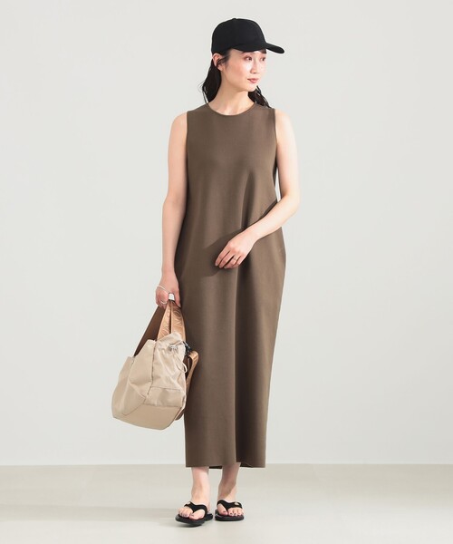 Demi-Luxe BEAMS（デミルクス ビームス）の「コットン 16ゲージ ノースリーブ ワンピース（ワンピース・レディース・チャコールグレー/ダークブラウン/ホワイト・ONE SIZE）」の14枚目の写真